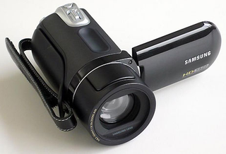 Illustration for article titled Samsung SC-HMX20C HD Camcorder Shoots 1080p Onto Flash Memory